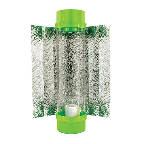 The LUMii Aerotube when used in conjunction with ducting in fans, allows air to flow through the reflector helping to control the environment temperature.